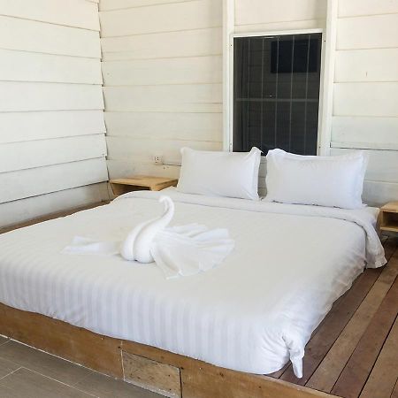 SARASEA Koh Rong Samloem Hotel Koh Rong Sanloem Bagian luar foto